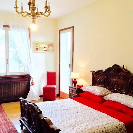La Sirena Bed & Breakfast